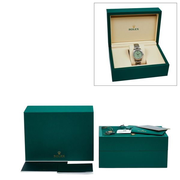 Rolex Oyster Perpetual 124200